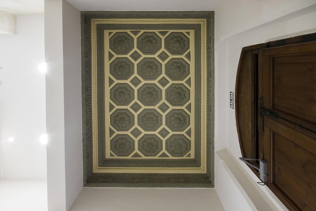 גרנדה Suites Gran Via Capilla Real מראה חיצוני תמונה
