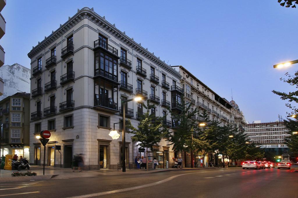 גרנדה Suites Gran Via Capilla Real מראה חיצוני תמונה