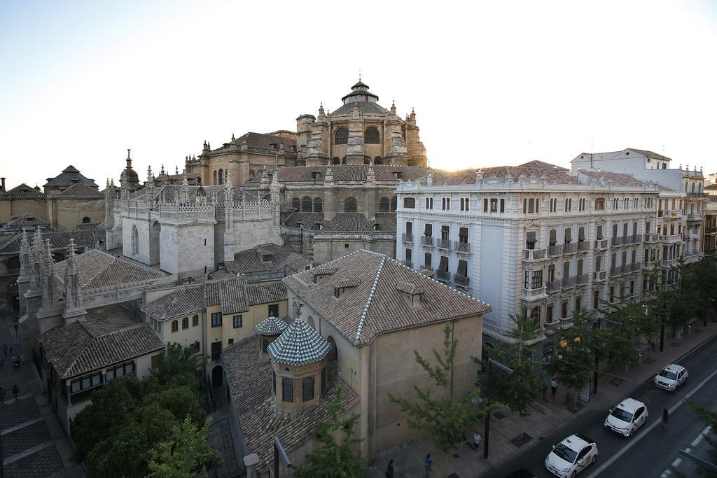 גרנדה Suites Gran Via Capilla Real מראה חיצוני תמונה
