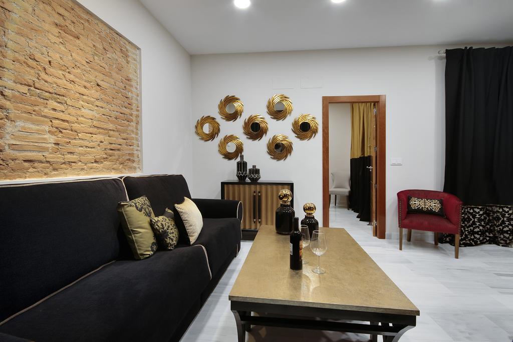 גרנדה Suites Gran Via Capilla Real מראה חיצוני תמונה